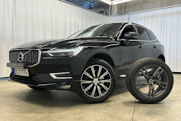 musta Volvo XC60 2018 kuva 29.