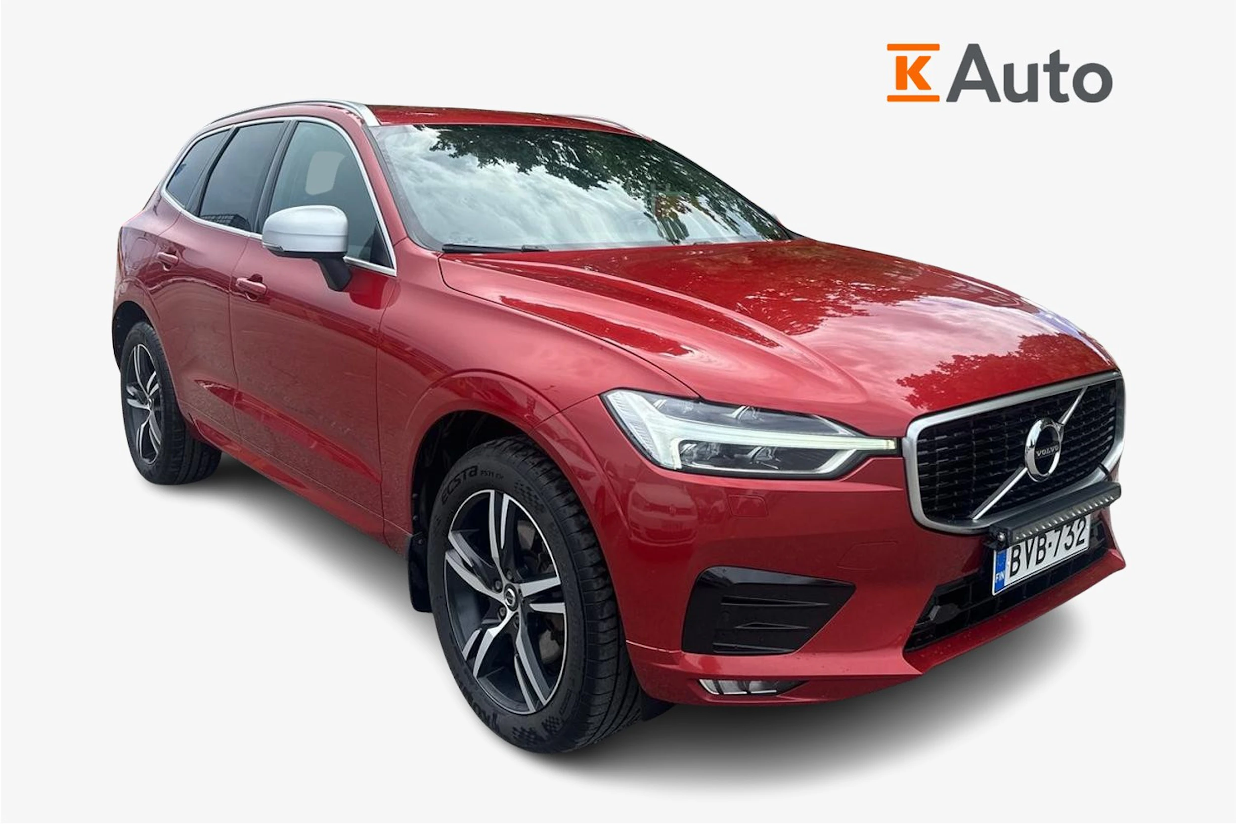 Punainen Volvo XC60 2018 kuva 1.