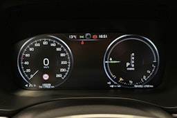 musta Volvo XC60 2018 kuva 22.