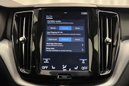 valkoinen Volvo XC60 2018 kuva 19.