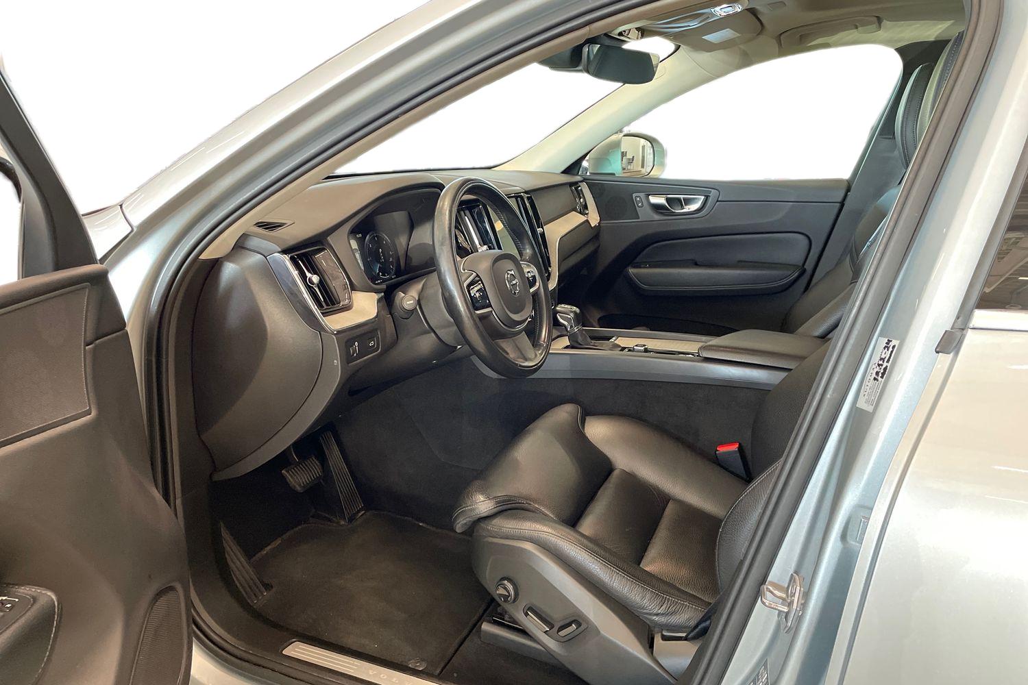 Volvo XC60 D4 AWD Inscription aut (B) 2018, photo 7/36
