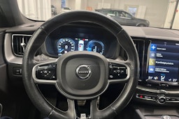 Musta Volvo XC60 2018 kuva 18.