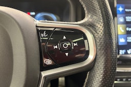 Musta Volvo XC60 2018 kuva 20.