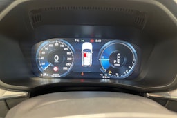 Musta Volvo XC60 2018 kuva 22.