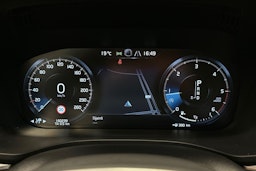 harmaa Volvo XC60 2018 kuva 27.