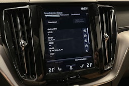 harmaa Volvo XC60 2018 kuva 33.