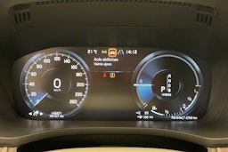 Musta Volvo XC60 2018 kuva 23.