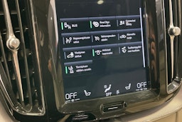 Musta Volvo XC60 2018 kuva 28.