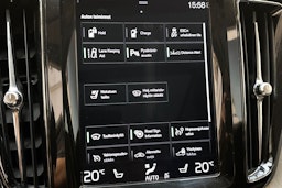 sininen Volvo XC60 2018 kuva 24.