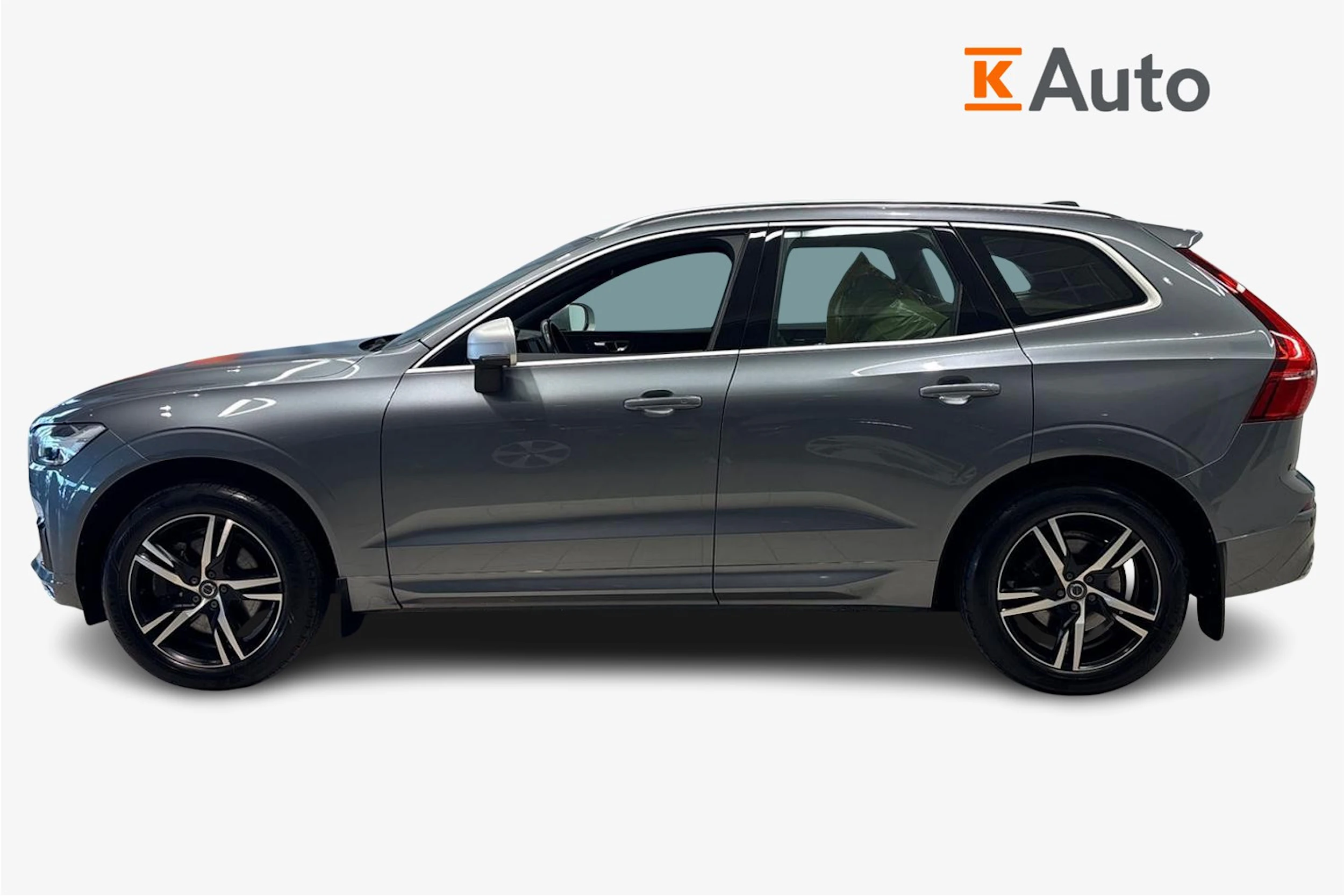 harmaa Volvo XC60 2018 kuva 5.