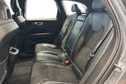 harmaa Volvo XC60 2018 kuva 8.