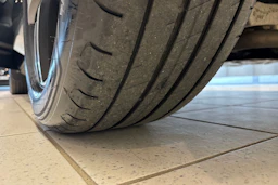 harmaa Volvo XC60 2018 kuva 10.