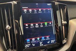 harmaa Volvo XC60 2018 kuva 31.