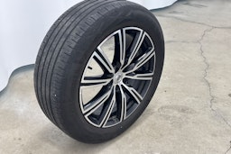 Sininen Volvo XC60 2018 kuva 13.