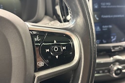 Sininen Volvo XC60 2018 kuva 18.