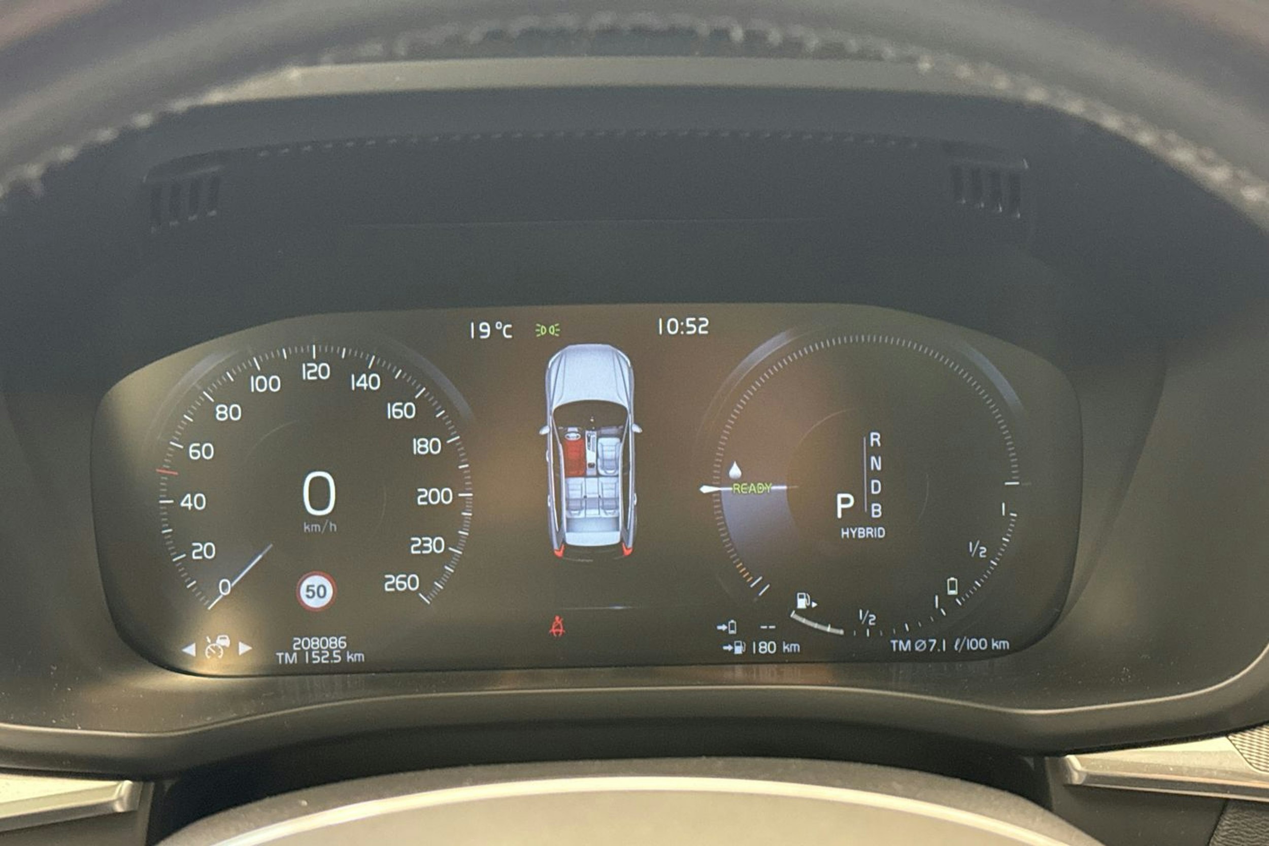 Sininen Volvo XC60 2018 kuva 19.