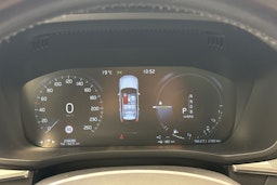 Sininen Volvo XC60 2018 kuva 19.