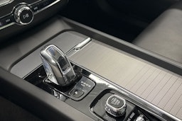 Sininen Volvo XC60 2018 kuva 20.