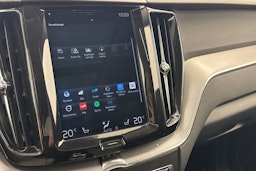 Sininen Volvo XC60 2018 kuva 22.