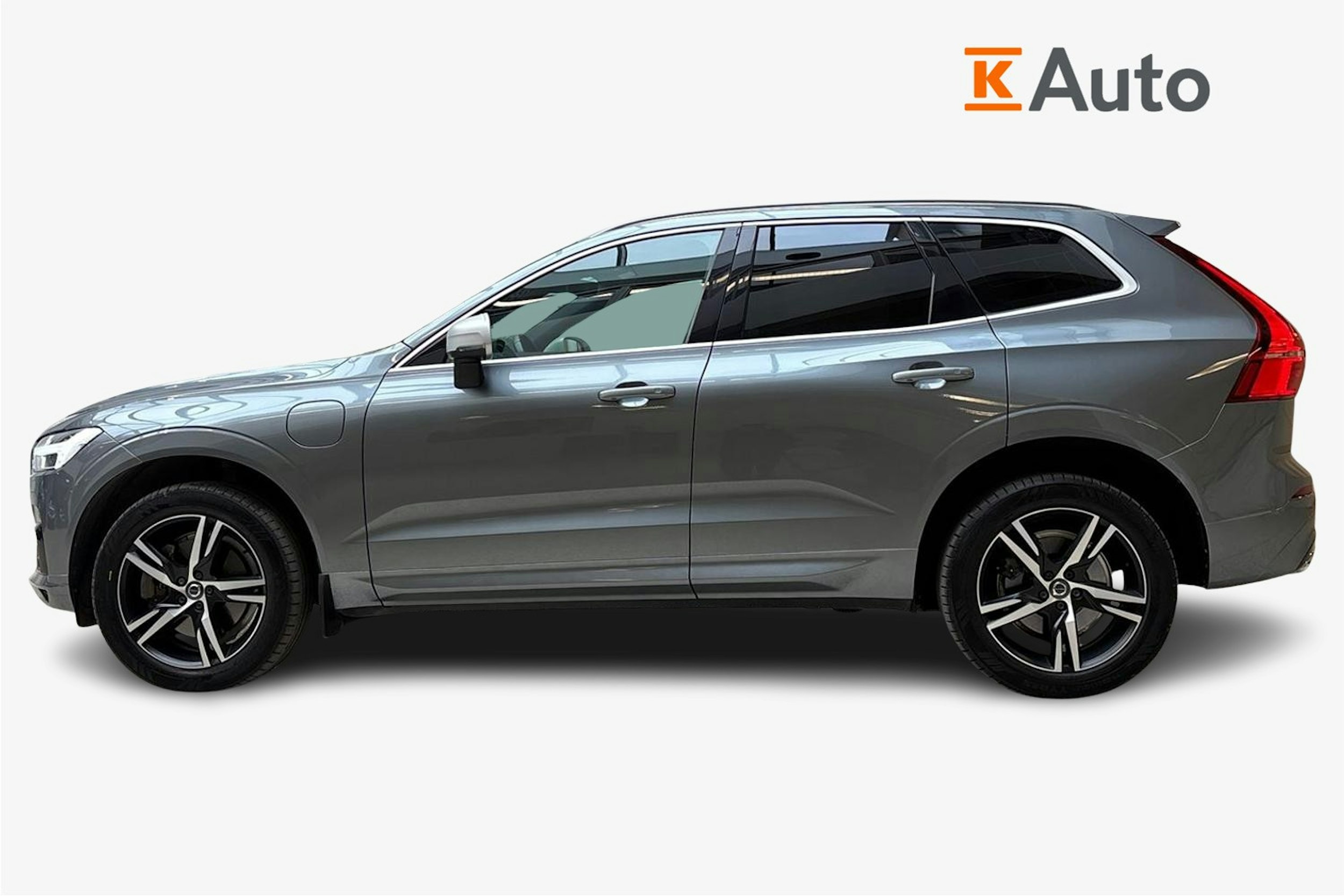 harmaa Volvo XC60 2018 kuva 6.