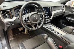 harmaa Volvo XC60 2018 kuva 7.