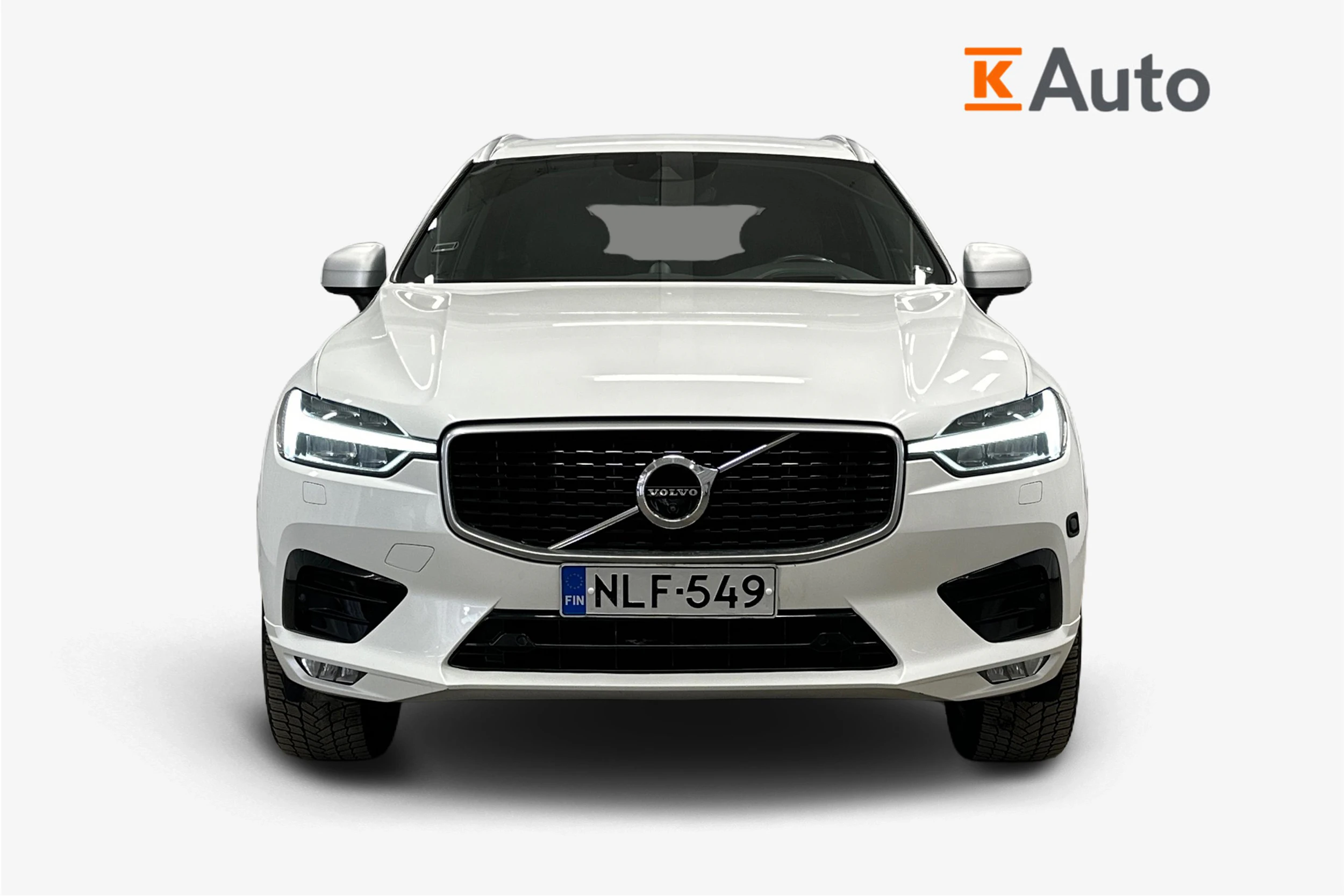 valkoinen Volvo XC60 2018 kuva 4.
