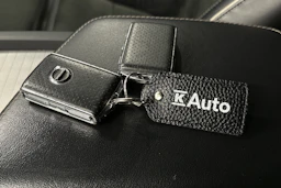 valkoinen Volvo XC60 2018 kuva 31.