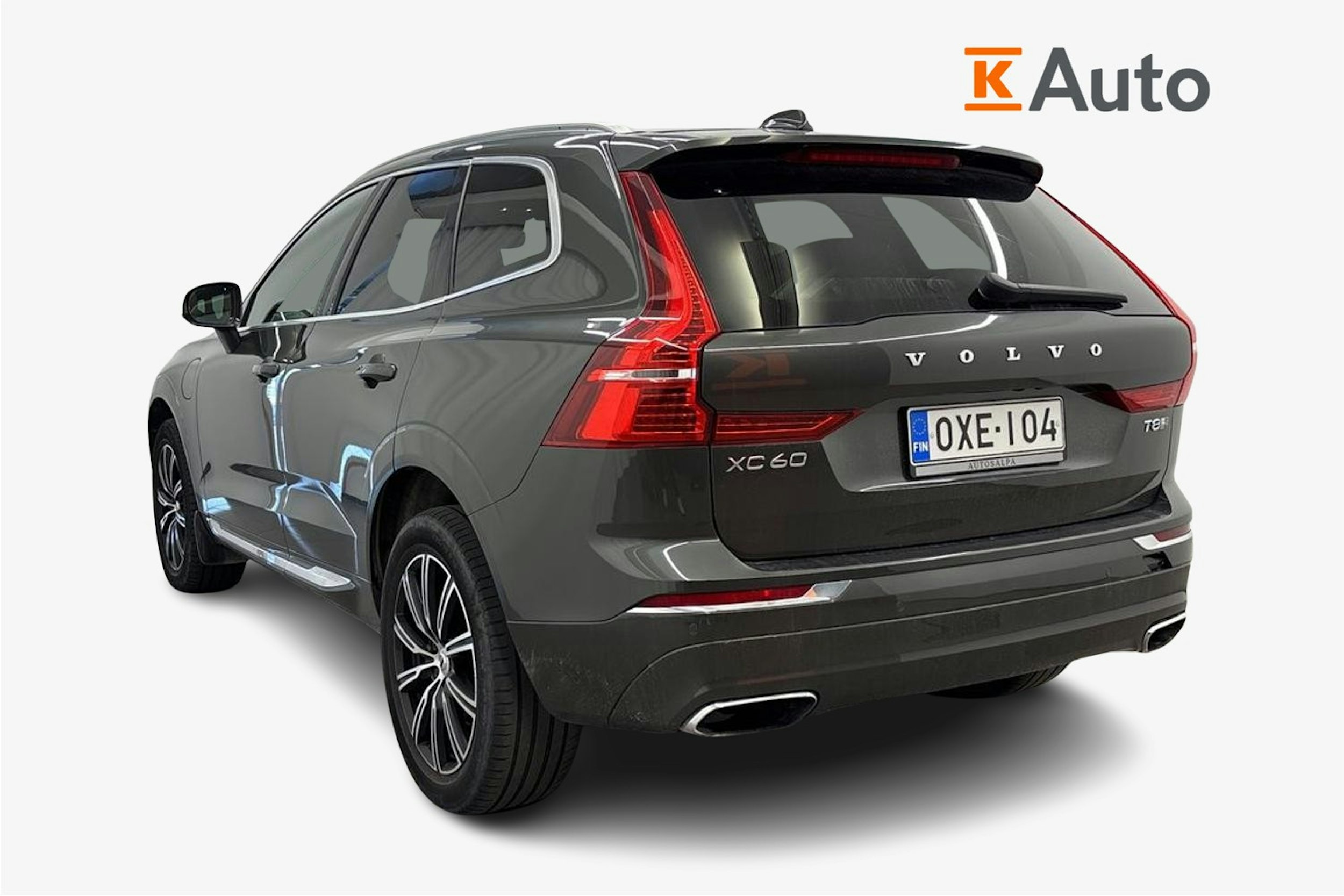 harmaa Volvo XC60 2018 kuva 2.