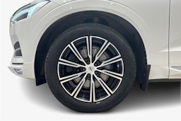 valkoinen Volvo XC60 2018 kuva 9.