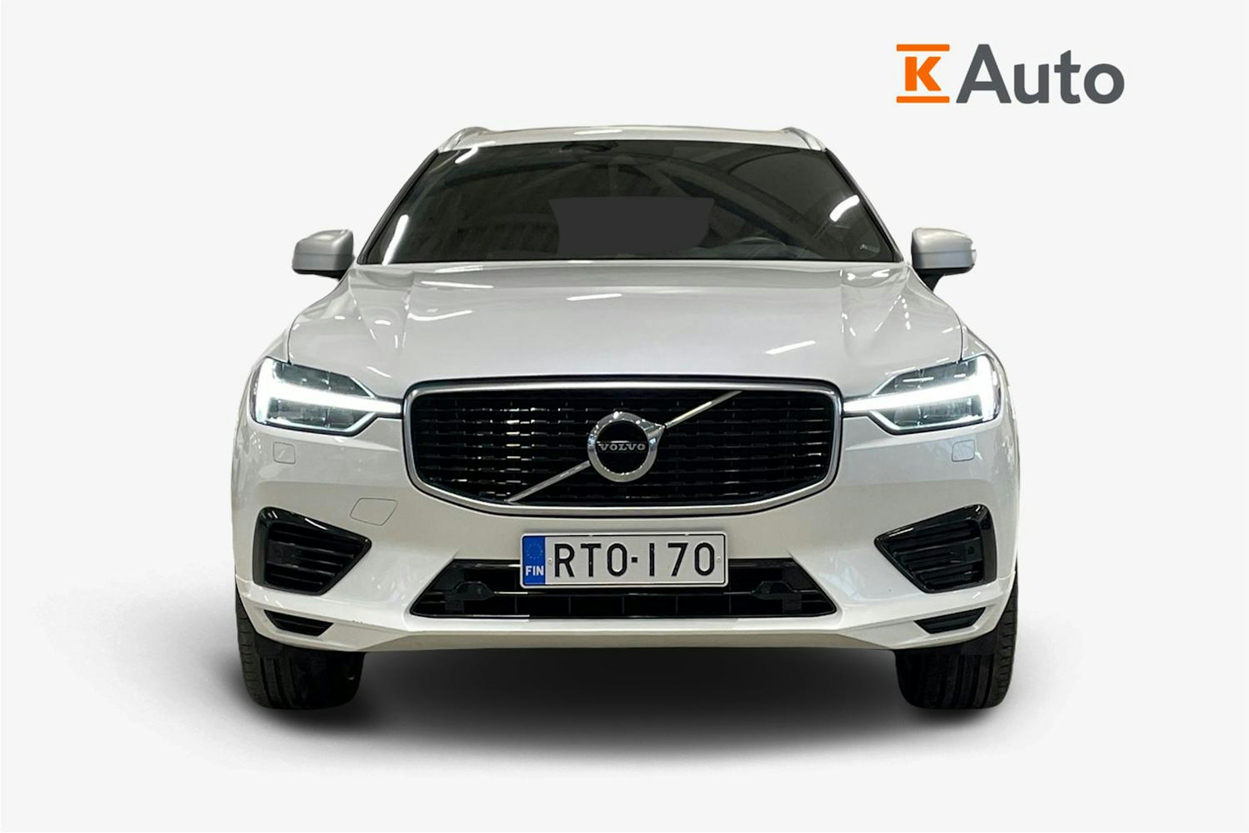 met. valkoinen Volvo XC60 2018 kuva 5.