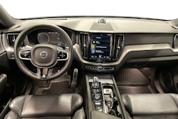 met. valkoinen Volvo XC60 2018 kuva 9.