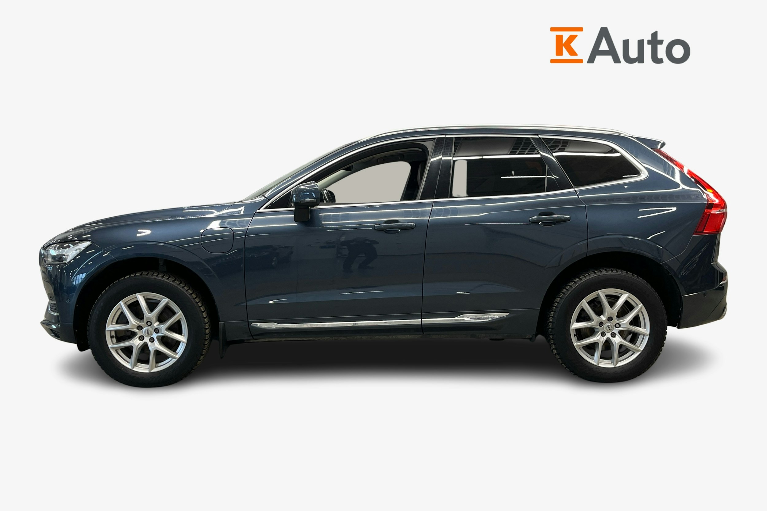 Sininen Volvo XC60 2018 kuva 5.