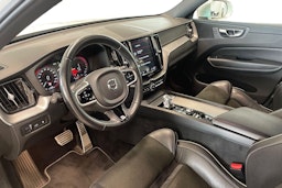 valkoinen Volvo XC60 2018 kuva 7.