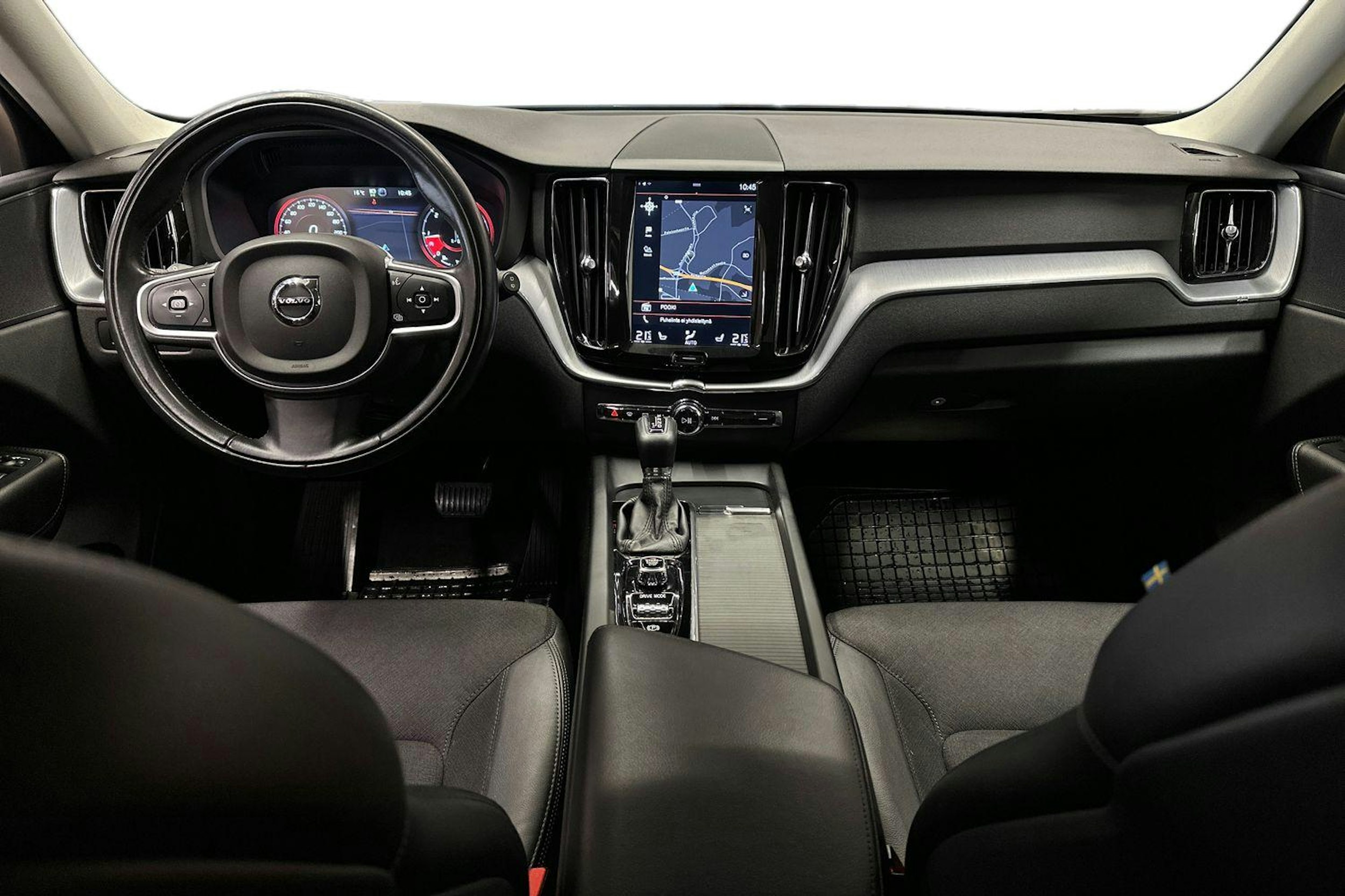 ruskea (beige) Volvo XC60 2018 kuva 7.