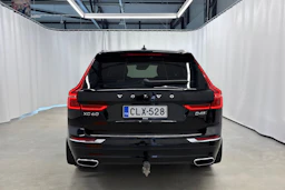 musta Volvo XC60 2019 kuva 17.