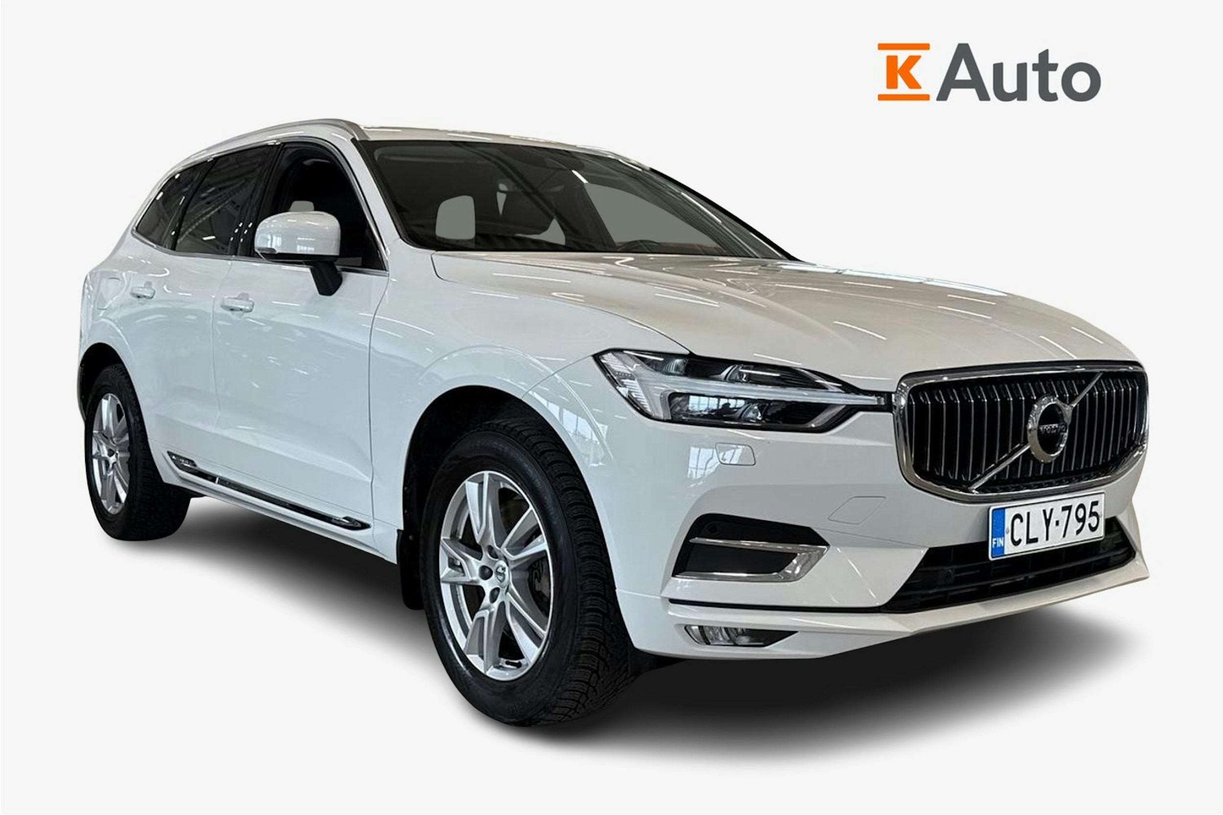 valkoinen Volvo XC60 2019 kuva 1.