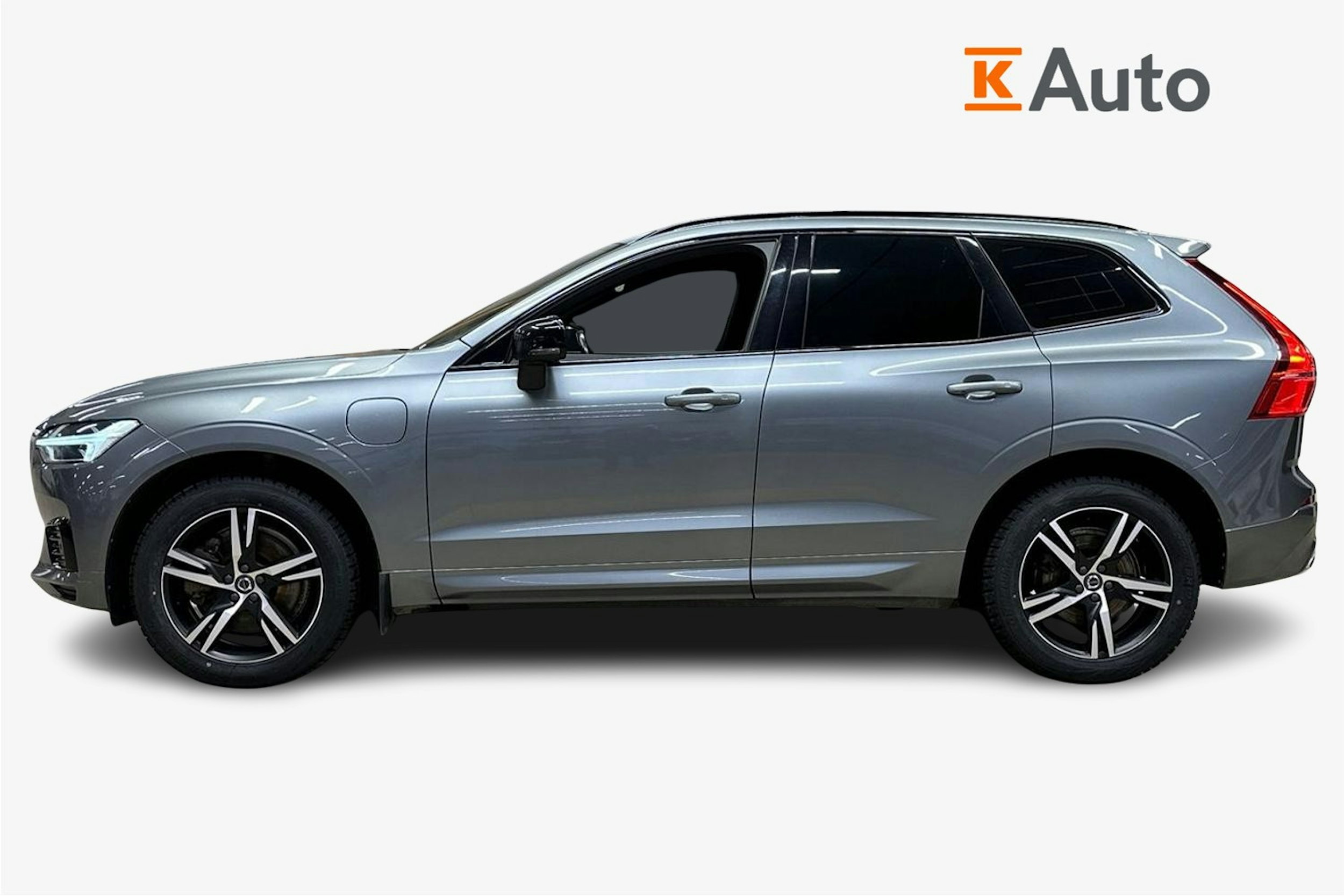 harmaa Volvo XC60 2020 kuva 6.