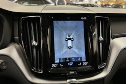 harmaa Volvo XC60 2020 kuva 18.