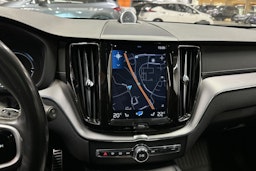 harmaa Volvo XC60 2020 kuva 21.