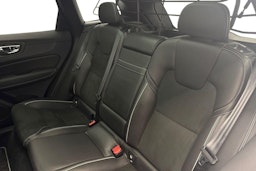 harmaa Volvo XC60 2019 kuva 10.
