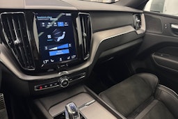 harmaa Volvo XC60 2019 kuva 20.