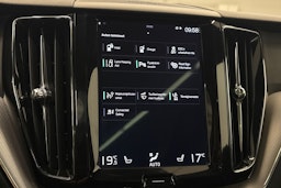 harmaa Volvo XC60 2019 kuva 25.