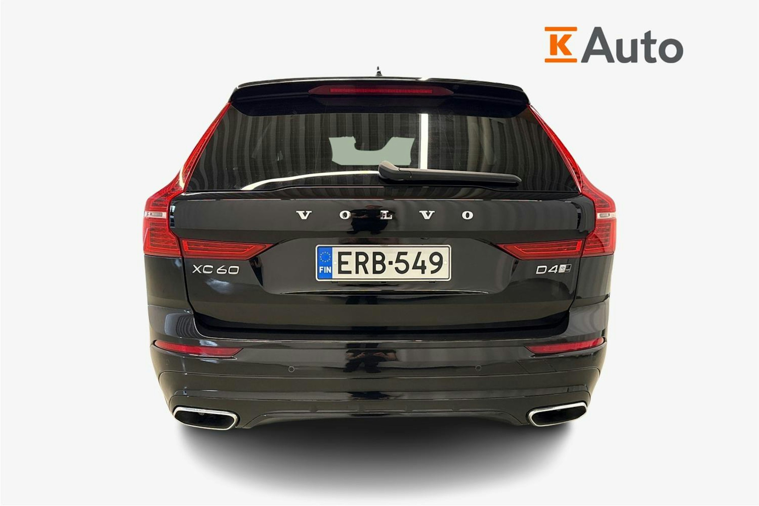 musta Volvo XC60 2019 kuva 3.