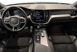 musta Volvo XC60 2019 kuva 7.