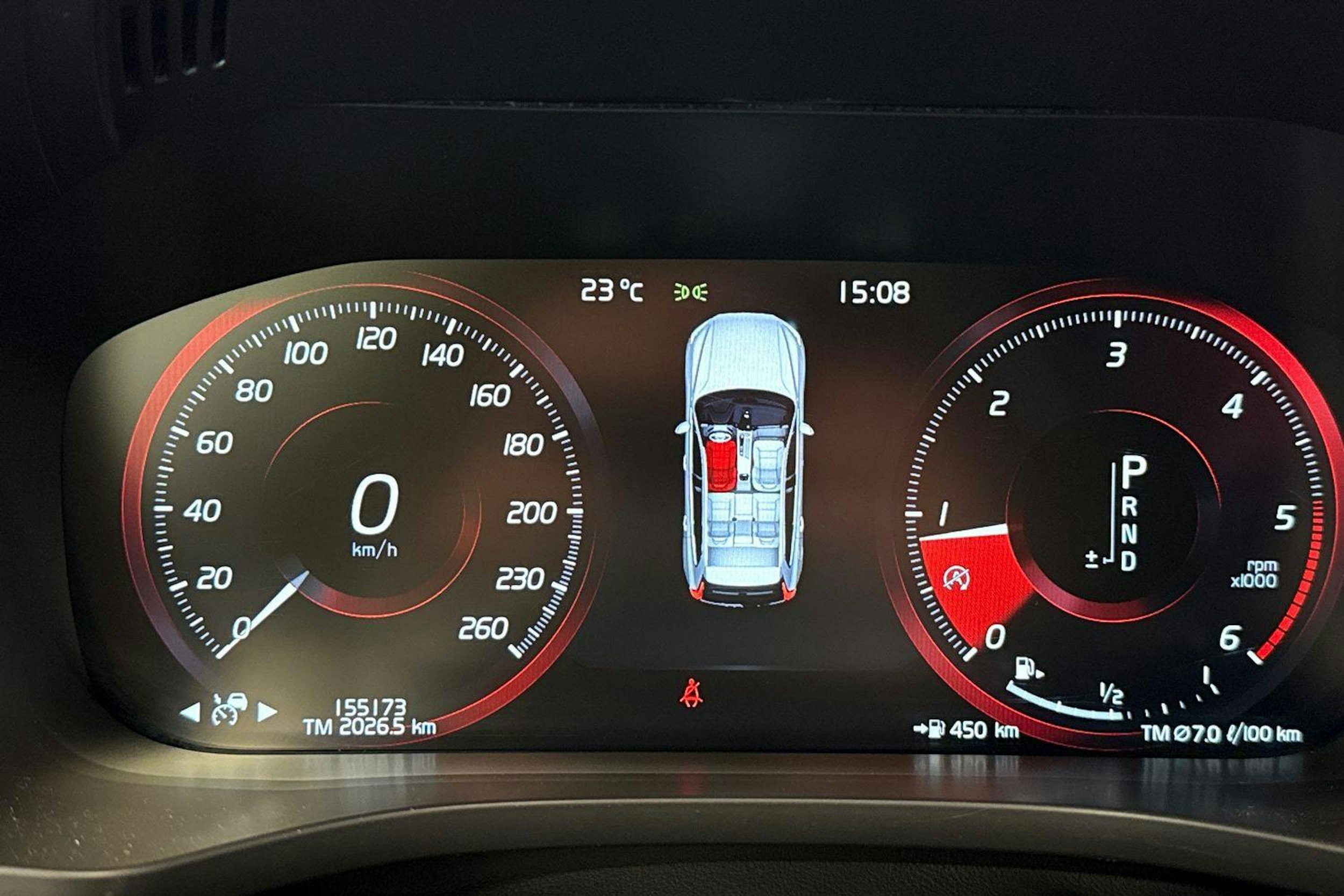 musta Volvo XC60 2019 kuva 15.