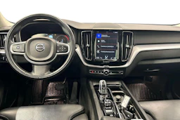 musta Volvo XC60 2019 kuva 9.
