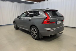 harmaa Volvo XC60 2019 kuva 5.