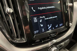 Sininen Volvo XC60 2019 kuva 25.