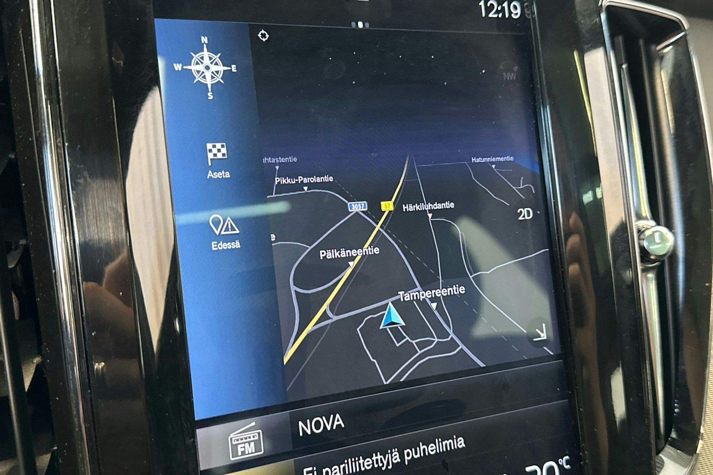 valkoinen Volvo XC60 2019 kuva 28.