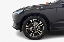 musta Volvo XC60 2019 kuva 9.
